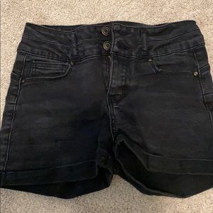 Black denim shorts juniors size S.